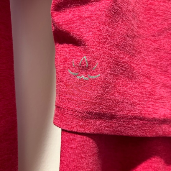 Beyond Yoga Fuchsia Long Sleeve Set - Picture 3 of 9